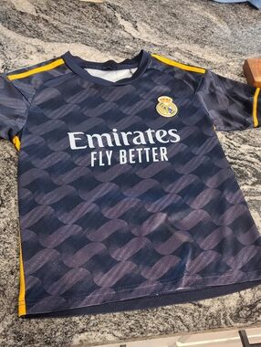 Kids Navy 'Emirates Fly Better' Vini Jr Top